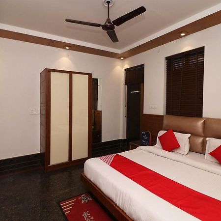 Oyo 10448 Green View Home Stay เดห์ราดุน ภายนอก รูปภาพ