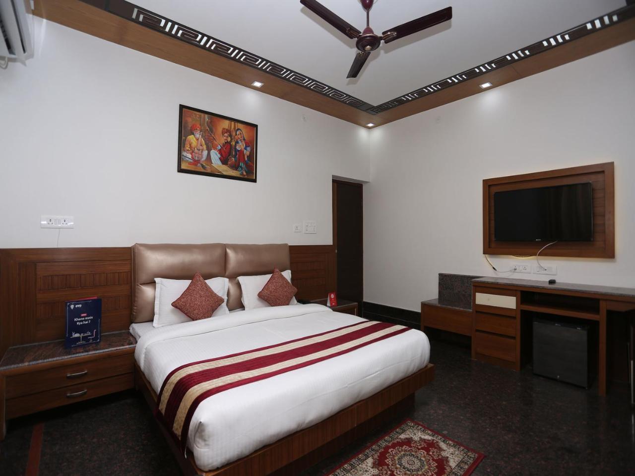 Oyo 10448 Green View Home Stay เดห์ราดุน ภายนอก รูปภาพ
